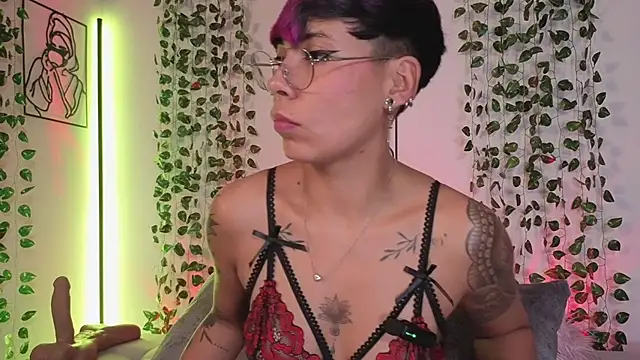 Živá chatovací místnost MiaMorgan_