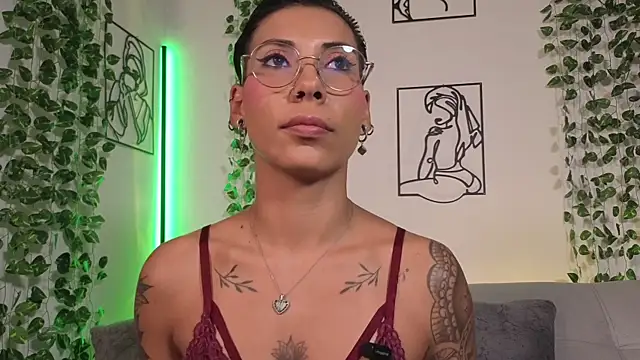 Sala de chat ao vivo de MiaMorgan_