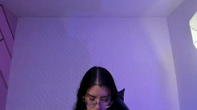 Violetaa_diazz Live Chatrum