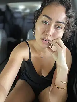 חדר צ'אט בשידור חי של ximenacazalla