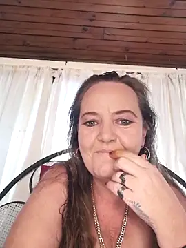 Kimmyb777 실시간 채팅방