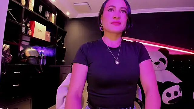 Coral_Gibson – live chatrum