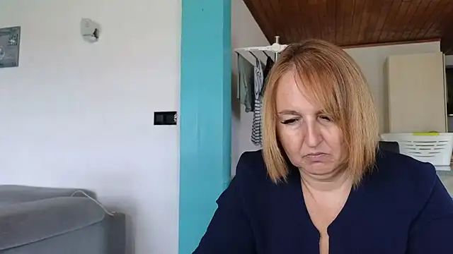Sandcoq's Live Chat Room