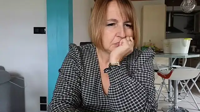 Sandcoq Live Chatraum