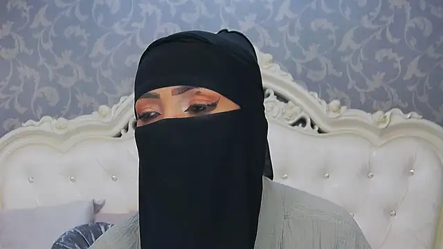 Hajar_Kar Adlı Modelin Canlı Sohbet Odası