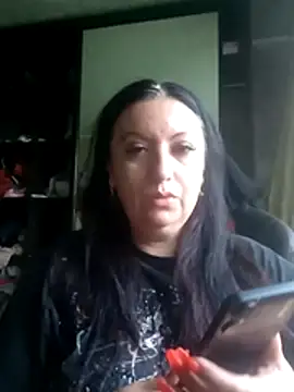 Veronica-Celie: δωμάτιο απευθείας συνομιλίας
