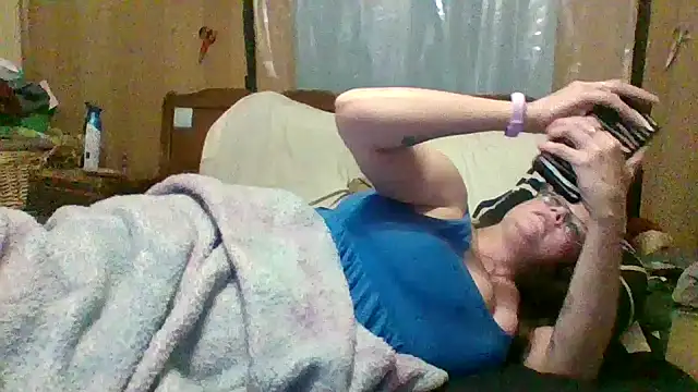 LotusRoyalty чат на живо