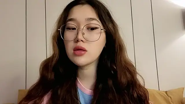 Jennatyan – live chatrum