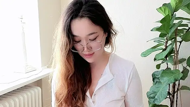 Jennatyan's Live Chat Room
