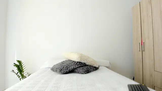 Chat soba uživo modela andyylove_jk