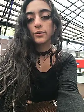 غرفة دردشة Lila_Desiree المباشرة