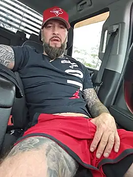 Beardedtattoodのウェブカメラショー