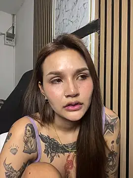 Kate_99's Live Chat Room