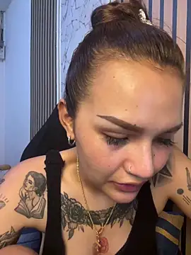 Kate_99 Pertunjukan Kamera Seks Langsung