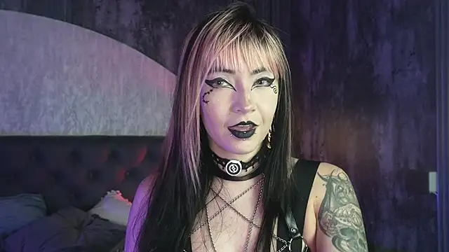 غرفة دردشة Aylen_darkmoor المباشرة