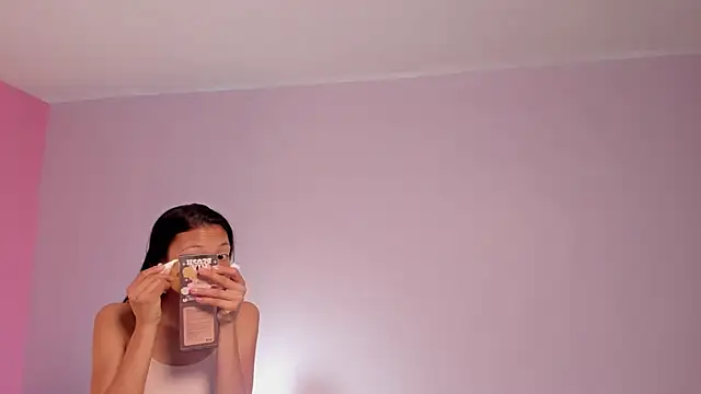 lupeebony's Live Chat Room