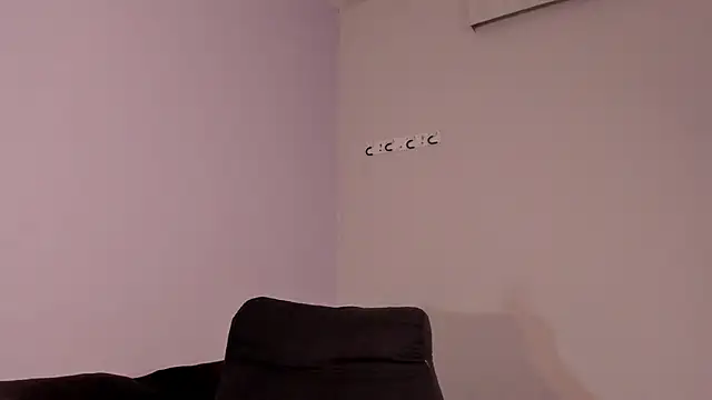 lupeebony Adlı Modelin Canlı Sohbet Odası