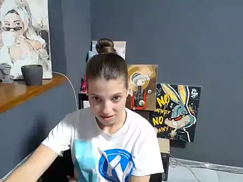 felicity_gold's Live Chat Room