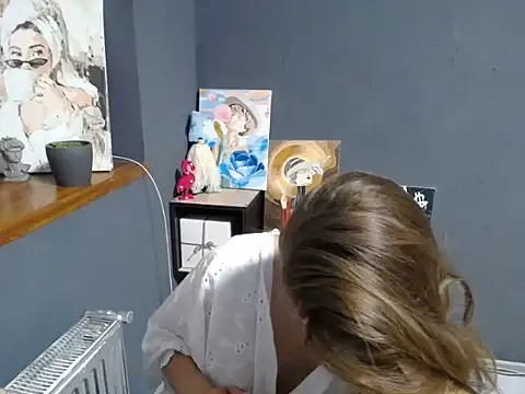 felicity_gold чат на живо