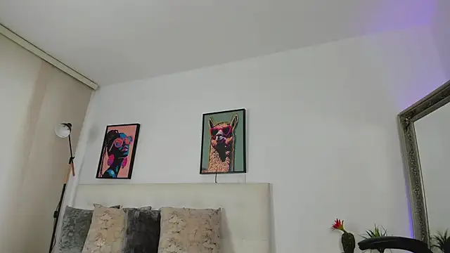 חדר צ'אט בשידור חי של lissbrown