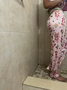 candy161616 Adlı Modelin Canlı Sohbet Odası