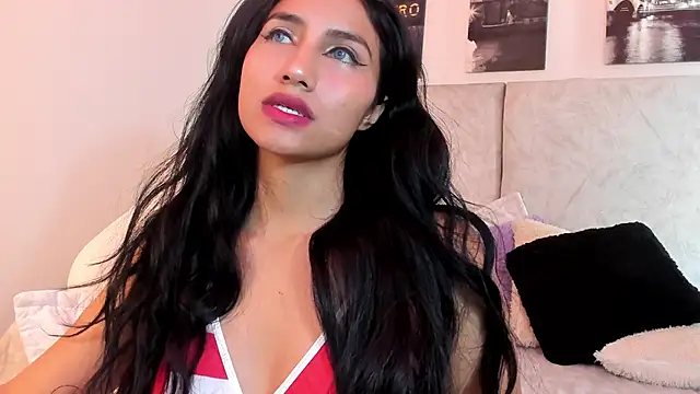 Chatroom en direct de naomiii__