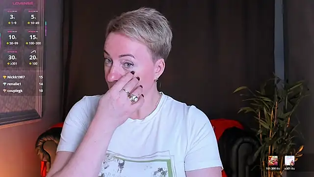 Živá chatovací místnost Nika_Smit
