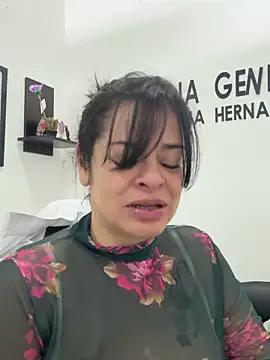 Dr_Nathalia_28 Live Chatraum