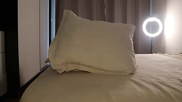 IvyKaelani 실시간 채팅방