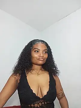 Chat soba uživo modela gianna_smith