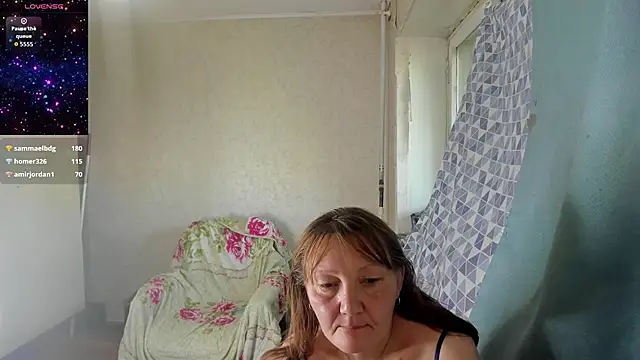 Pokój czatu na żywo – elis_gabbi
