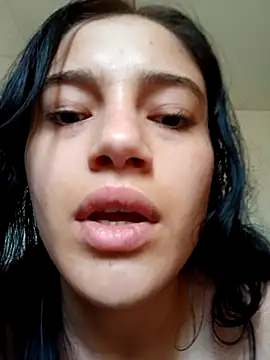 Virgin_Pussy_Love Live Chatraum