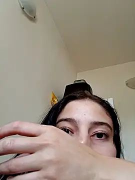 Virgin_Pussy_Love লাইভ চ্যাট রুম