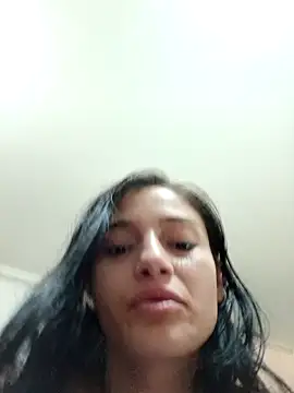 Virgin_Pussy_Love Live Chatraum