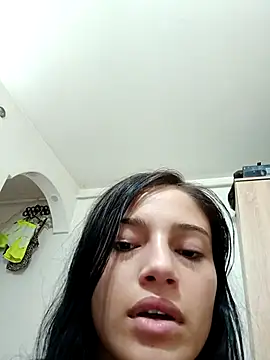 Virgin_Pussy_Love's Live Chat Room