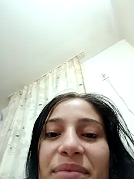 Virgin_Pussy_Love's Live Chat Room