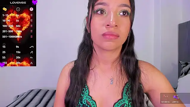 lillielover16's Live Chat Room