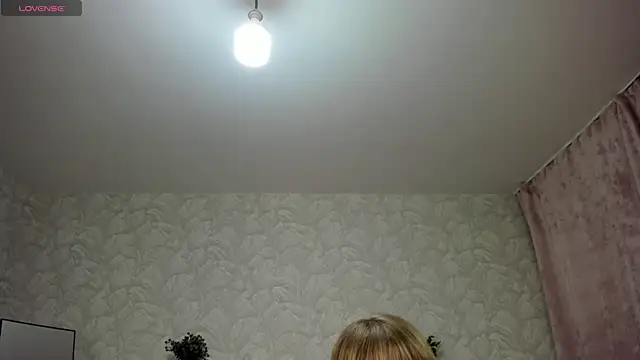 KattyPeachX Live Chatraum