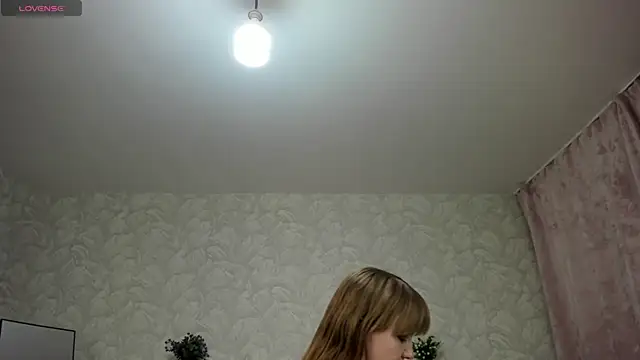 KattyPeachX Cameră chat live