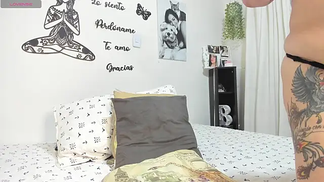 barbaara__ Adlı Modelin Canlı Sohbet Odası