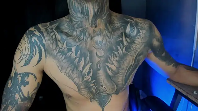 Travisttanner28 Adlı Modelin Canlı Seks Kamerası Şovu