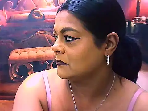 indianCherryPie Adlı Modelin Canlı Sohbet Odası
