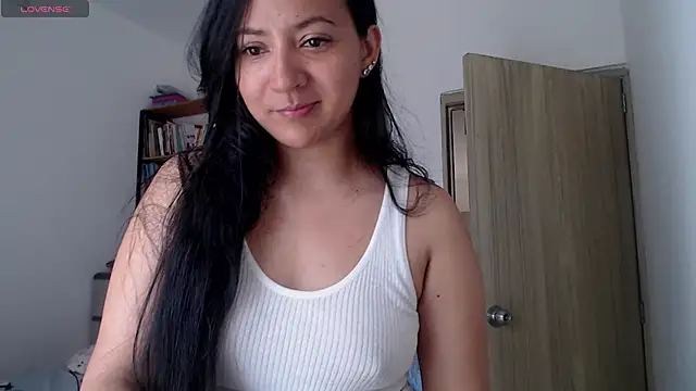 mariamulata Adlı Modelin Canlı Sohbet Odası
