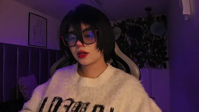 Kitty_Gang Adlı Modelin Canlı Sohbet Odası