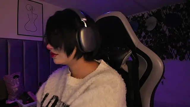 Živá chatovací místnost Kitty_Gang