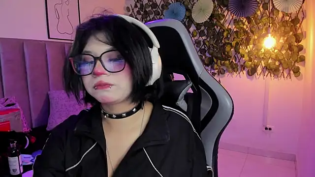 ห้องแชทสดของ Kitty_Gang