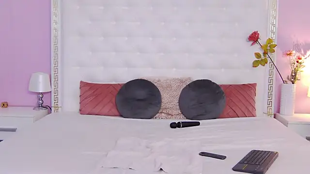 Lenna_Paul: онлайн-чат