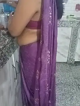 Shanu_Shah Adlı Modelin Canlı Sohbet Odası