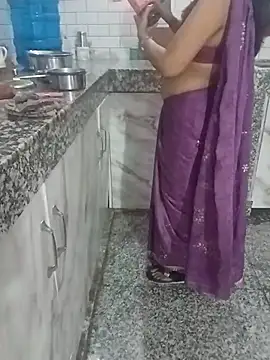 Živá chatovací místnost Shanu_Shah