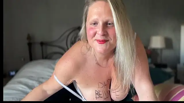 British_Bella 실시간 채팅방